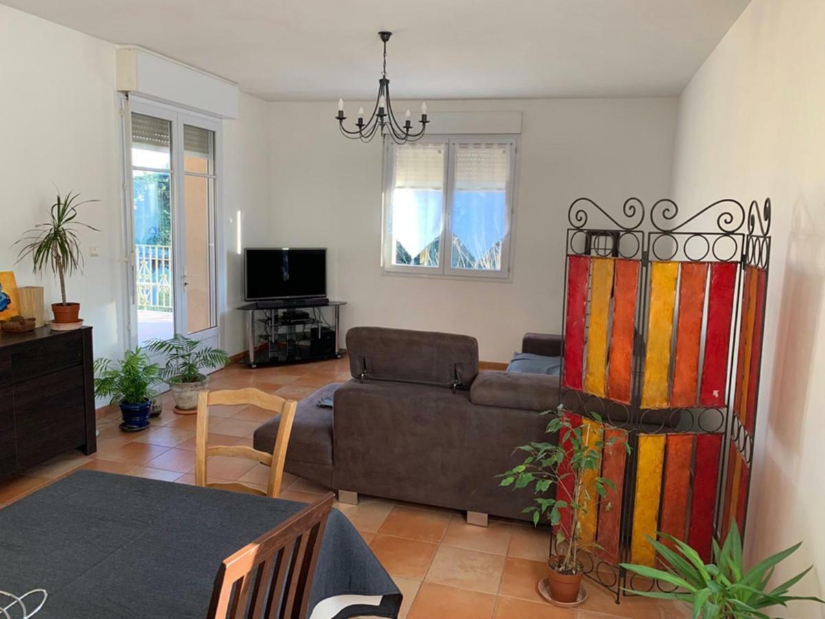Appartement Salvaterra Sauveterre  Exteriör bild
