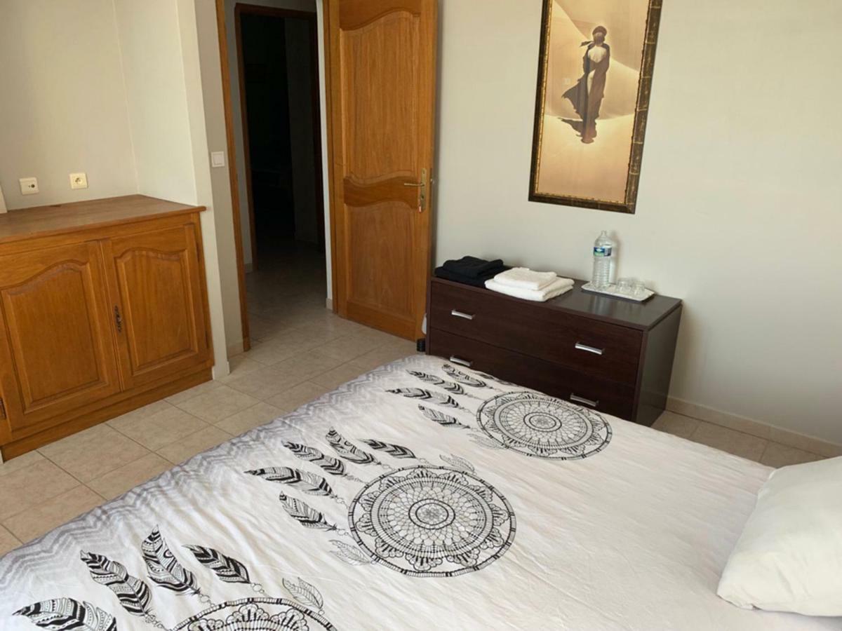 Appartement Salvaterra Sauveterre  Exteriör bild