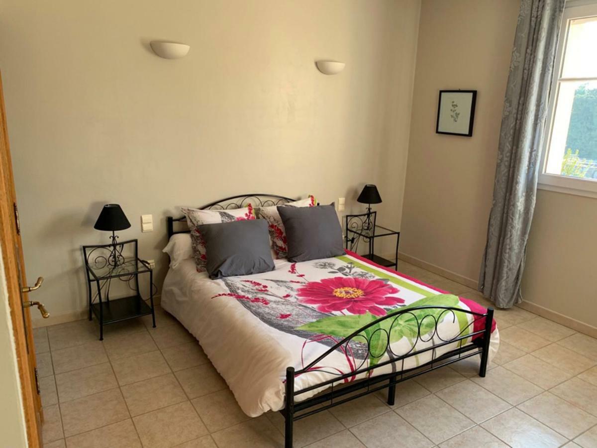 Appartement Salvaterra Sauveterre  Exteriör bild